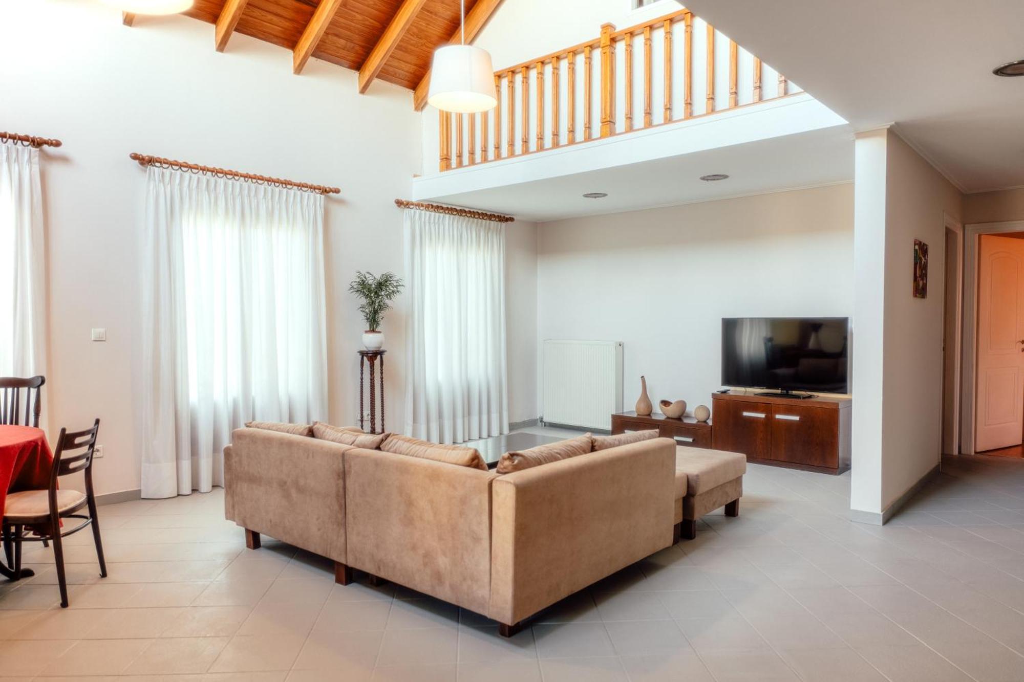 Apartment Alexandros *